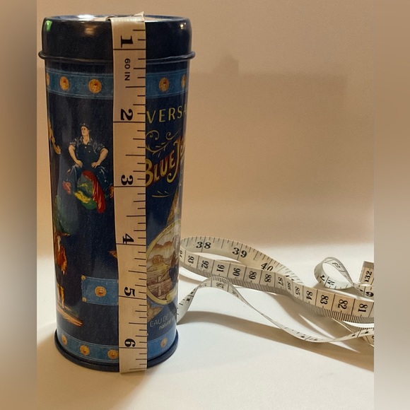Versace Blue Jeans mans fragrance spray 2.5fl.Oz. 75ml. In round western tin. - Picture 7 of 8
